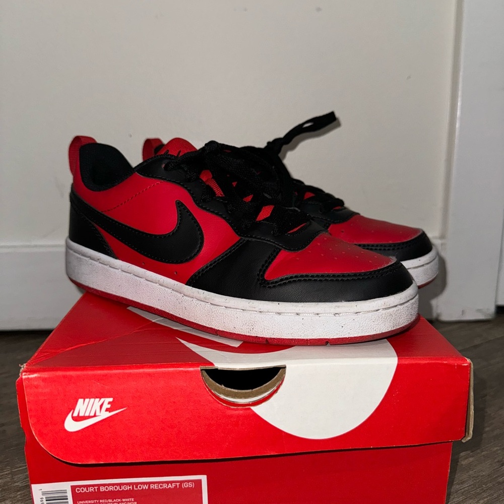 Nike Court Borough Low Recraft Bug Kids University Red